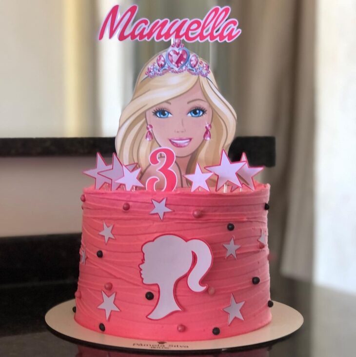 Del'Isa Bolos - Bolo e cupcakes, tema Barbie Princesa