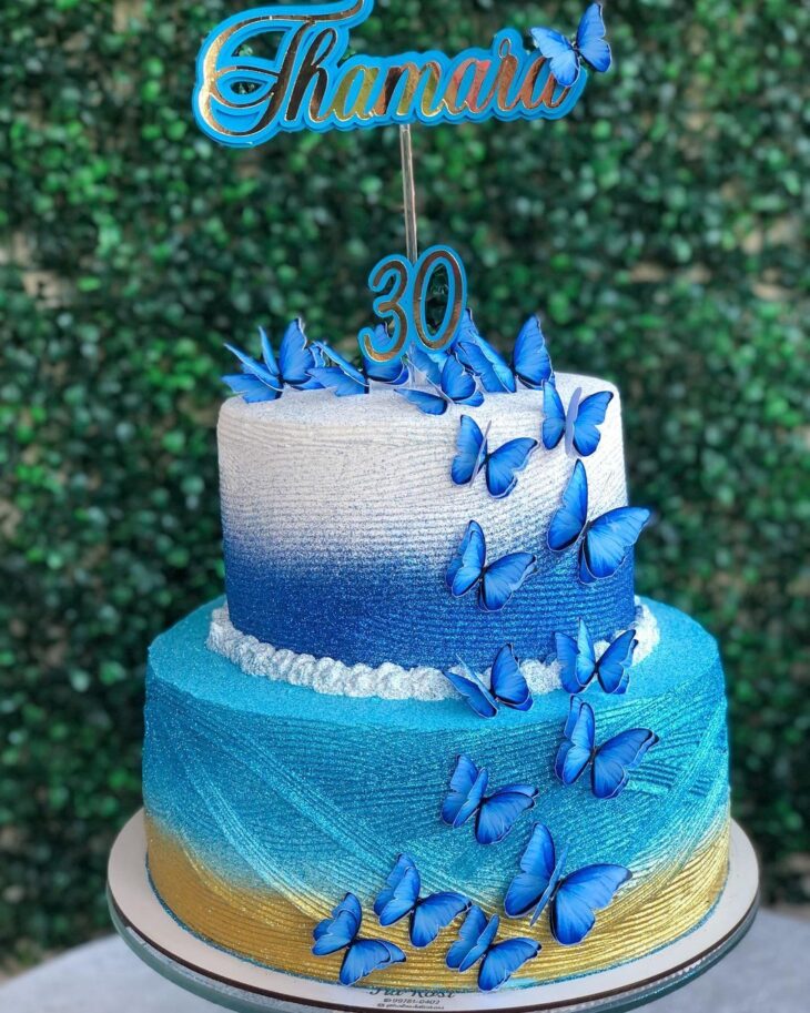 Wave Cake  Bolos de aniversário azuis, Bolos azuis, Bolo de aniversario  adulto