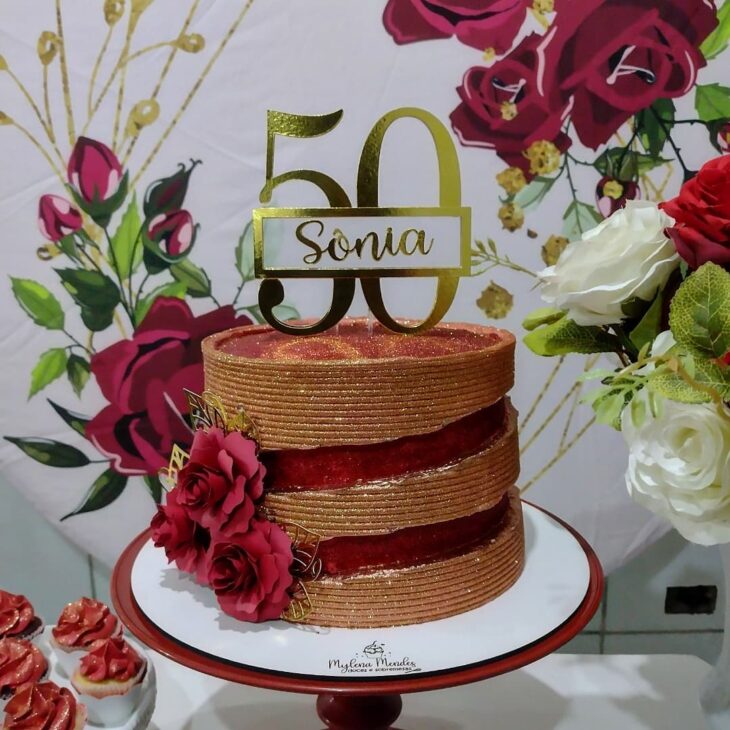 Bolo de 50 anos: 85 ideias para celebrar meio século de histórias em 2023