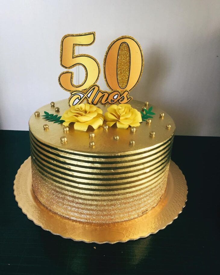 Bolo de 50 anos: 85 ideias para celebrar meio século de histórias