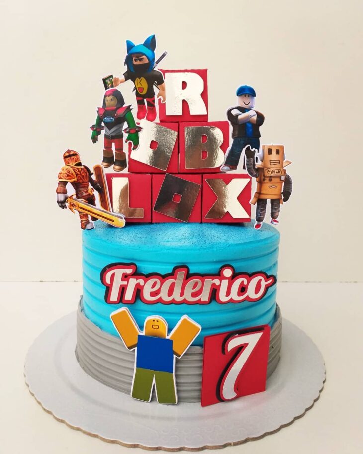 Bolo Roblox  Bolo, Bolos decorados, Doces