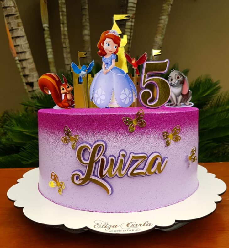 85 modelos de bolo da Princesa Sofia para abrilhantar a sua festa  Bolo de  aniversário da sofia, Bolo princesa sofia, Bolos de aniversário fáceis