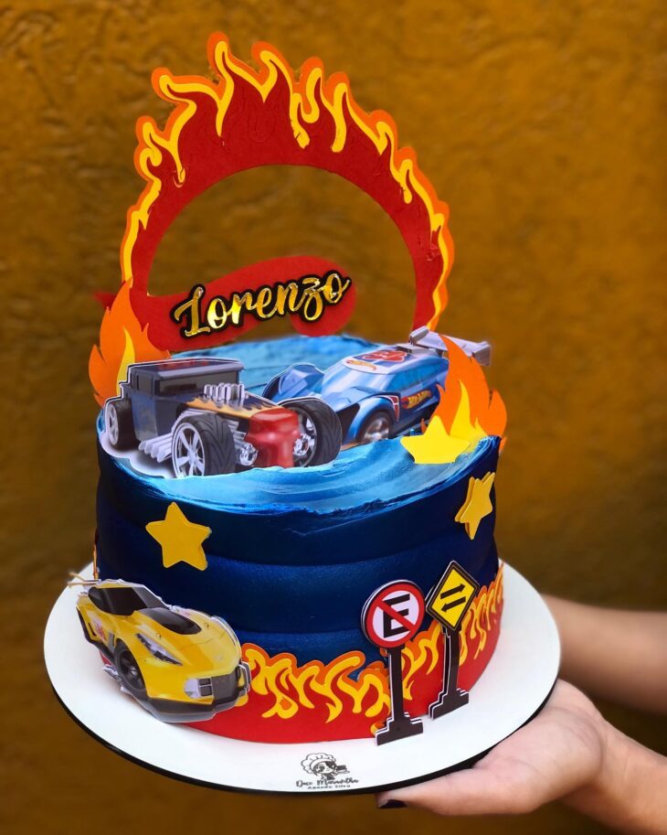 Bolo Hot Wheels, 2 andares, bolo de andar