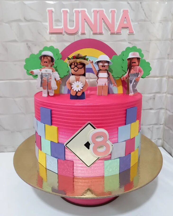 Bolo Minecraft rosa para os 8 anos - Gi Delícias e Sabores