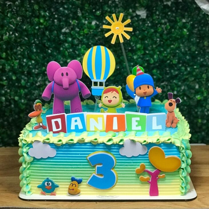 bolo do Pocoyo quadrado