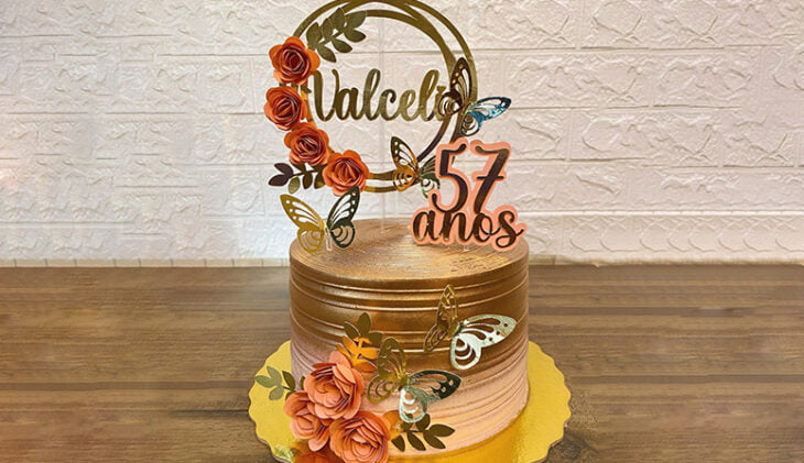 Topo de bolo Feminino, +20 Inspirações — Decoração de Casa