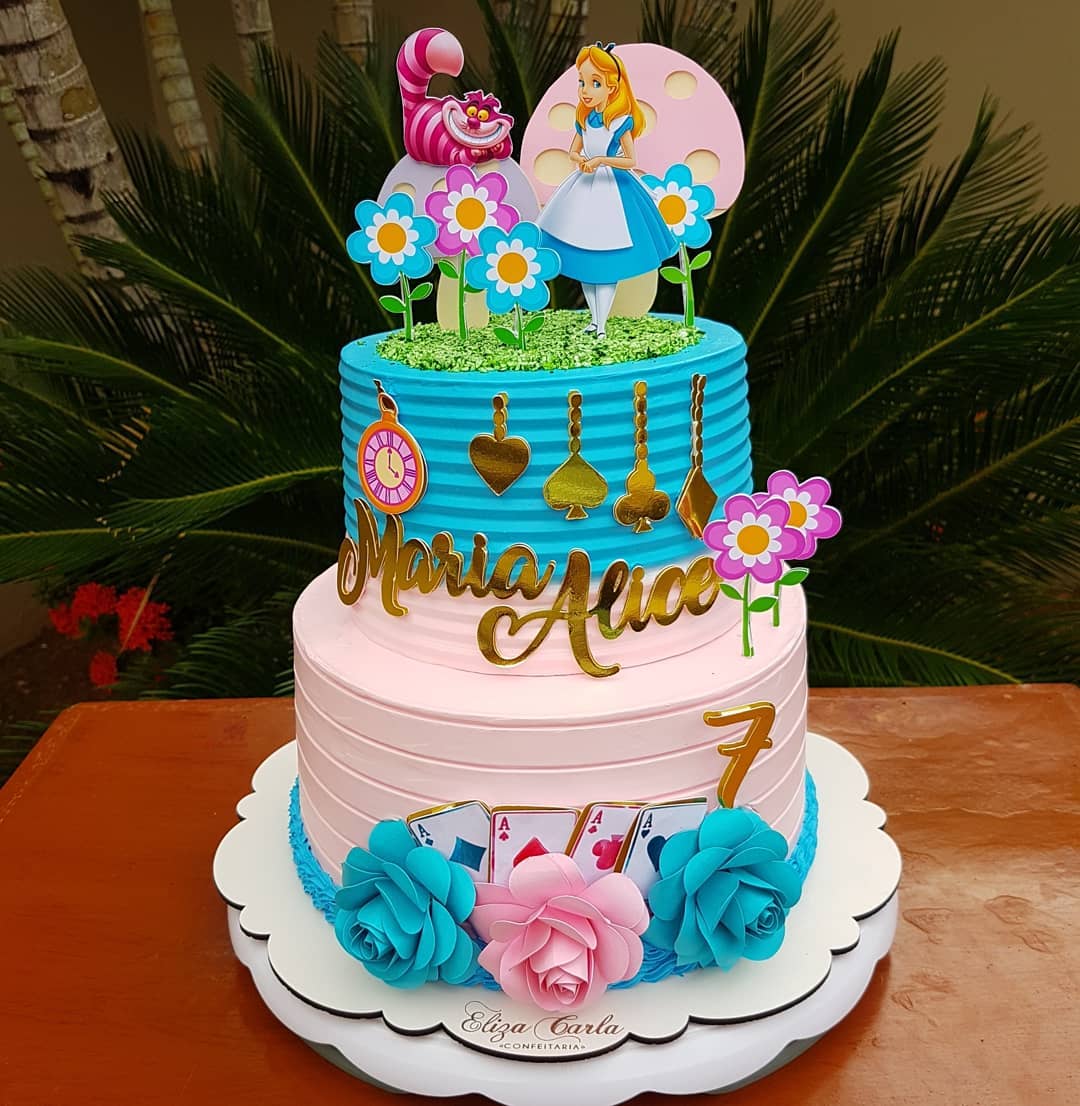 Bolo Alice no País das Maravilhas como fazer + 85 ideias lindas