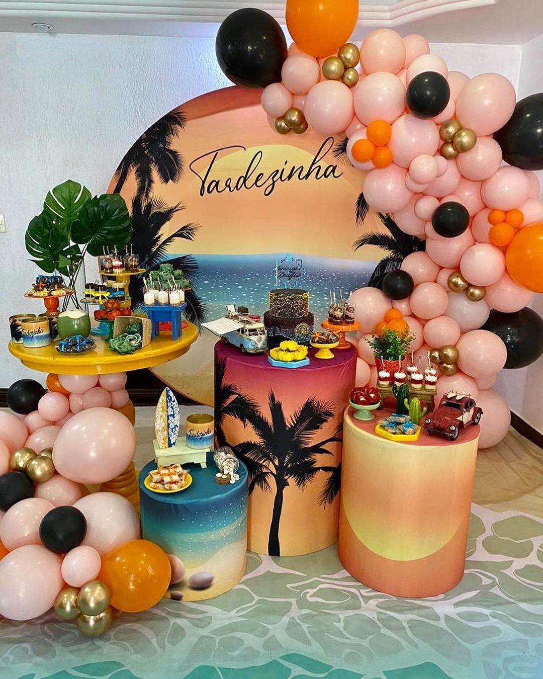 Festa tardezinha 50 opções e como decorar com muita cor e calor