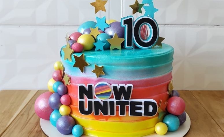80 fotos de bolo Now United para os fãs de música pop se deliciarem