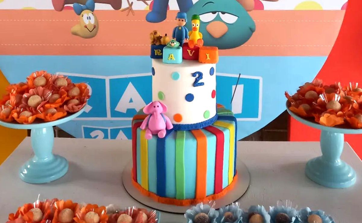 80 modelos de bolo do Pocoyo para uma festa mais alegre e divertida