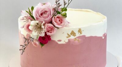 20 ideias criativas e vídeos para fazer um espetacular bolo rosa