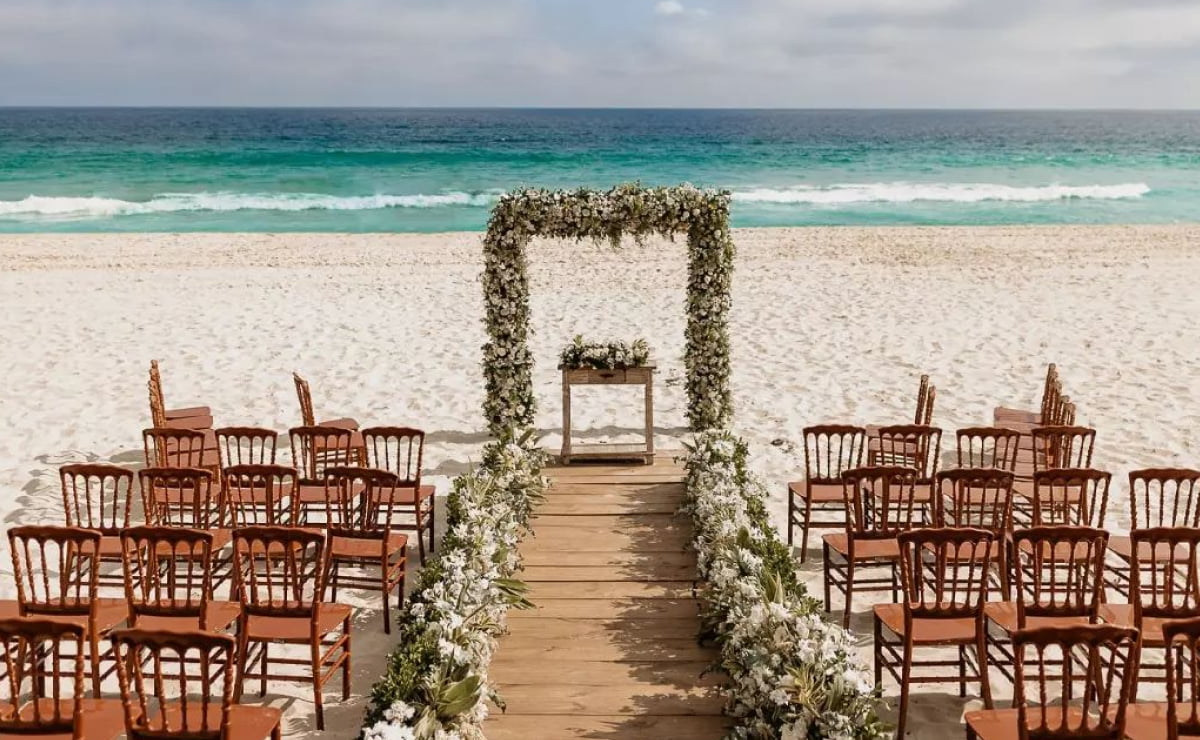 Planeje seu casamento na praia com um “sim” inesquecível